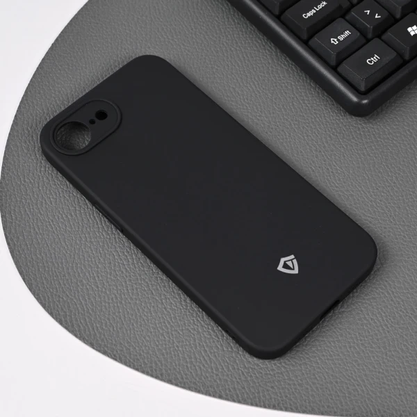 Torbica Teracell Skin za iPhone 16e/17e 6.1 mat crna