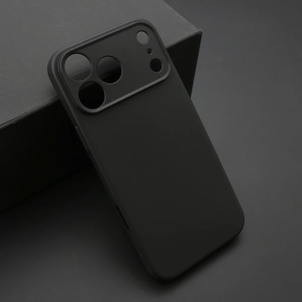 Futrola ultra tanki kolor za iphone 17 pro max (6.9) crna