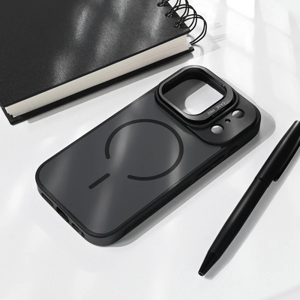 Torbica Magsafe Matte Shield za iPhone 17 Pro 6.3 crna