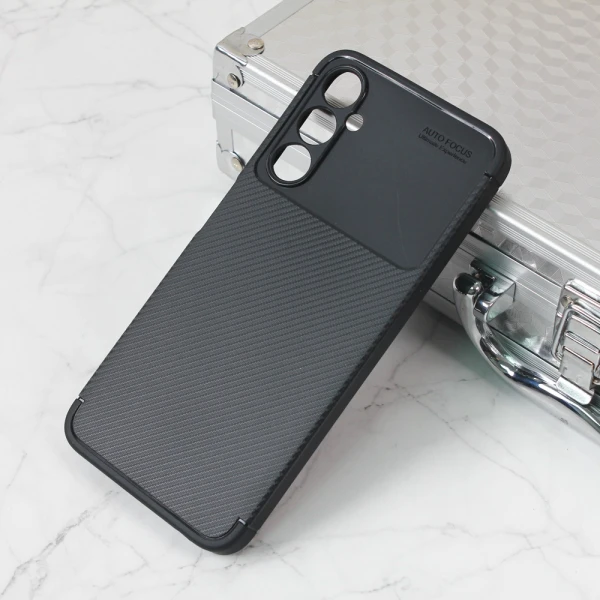 Torbica Defender Carbon za Samsung A057F Galaxy A05s crna