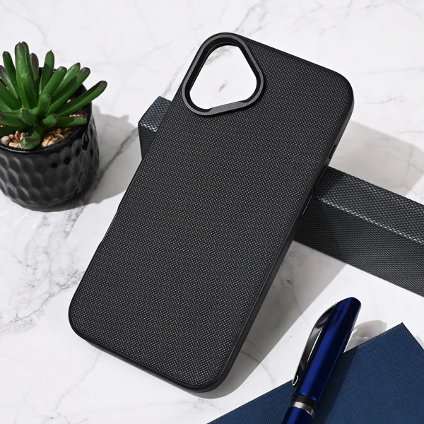 Torbica Urban Case za iPhone 16 Plus 6.7 crna