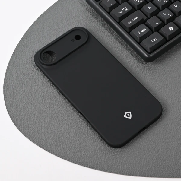 Torbica Teracell Skin za iPhone 17 Air 6.6 mat crna