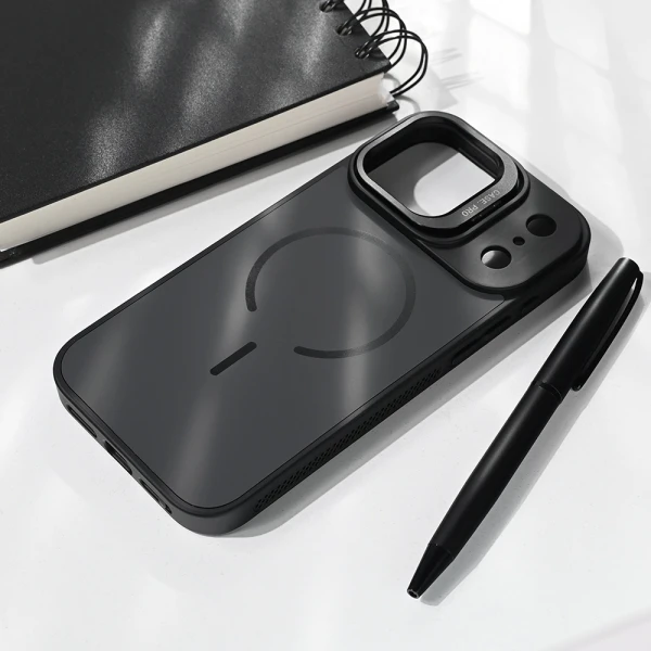 Torbica Magsafe Matte Shield za iPhone 17 Pro Max 6.9 crna