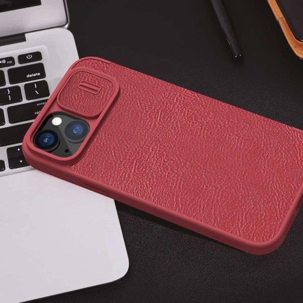 Torbica Nillkin Qin Pro za iPhone 15 Plus 6.7 crvena