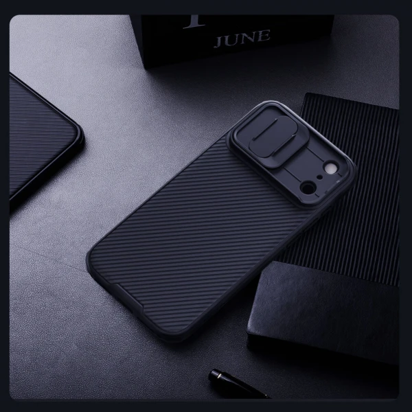 Torbica Nillkin CamShield Pro za iPhone 17 Pro Max 6.9 crna