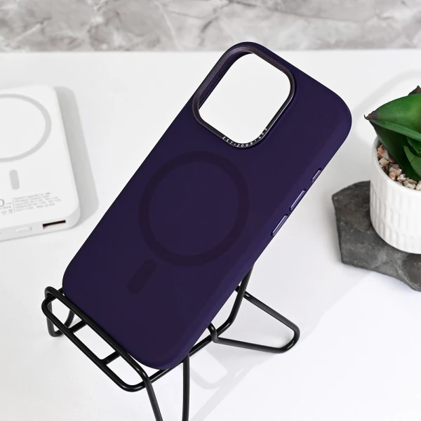 Torbica Magsafe Matte Color iPhone 16 Pro 6.3 ljubicasta
