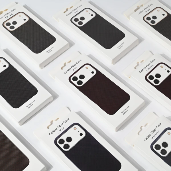 Torbica Magsafe Urban Cube za iPhone 15 6.1 zelena