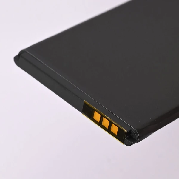 https://mobilgadget.rs/images/products/big/225016.webp