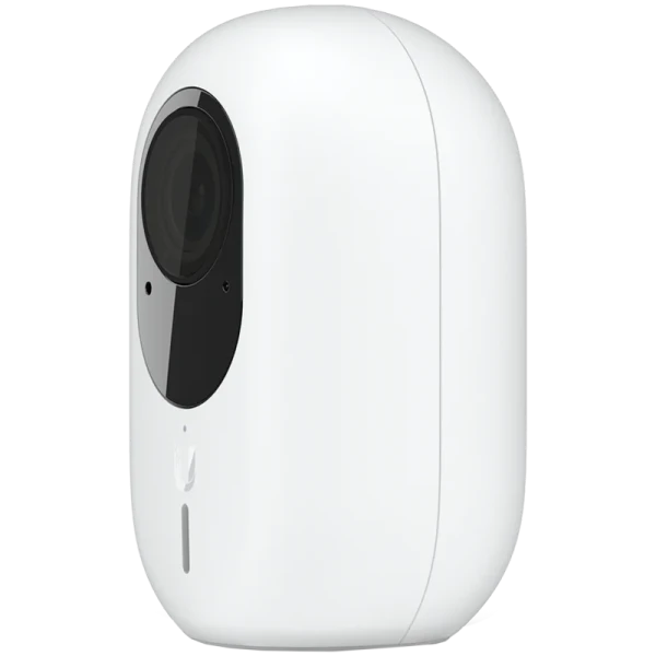 Plug-and-play wireless camera with 4MP resolution and wide-angle lens ( UVC-G4-INS-EU ) 