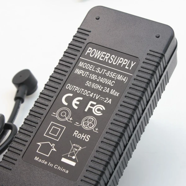 Punjac za elektricni trotinet Xiaomi M365 Mi4 Pro 41V 2.0A