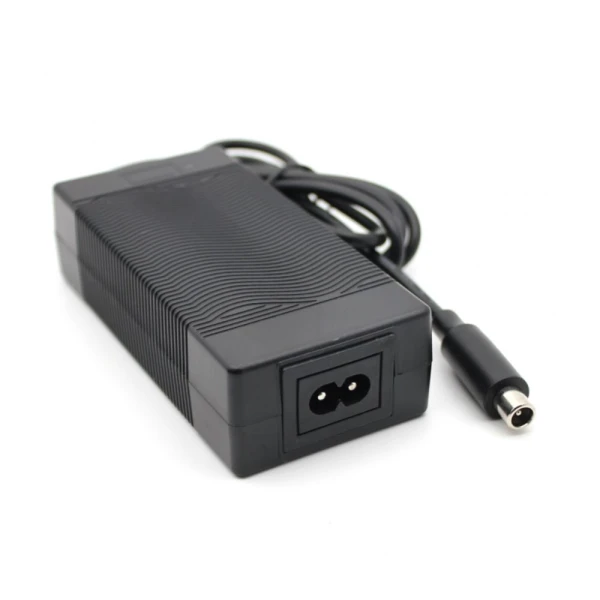 Punjac za elektricni trotinet Xiaomi M365/1s/essential/Pro1/Pro2/mi3 42V 2A