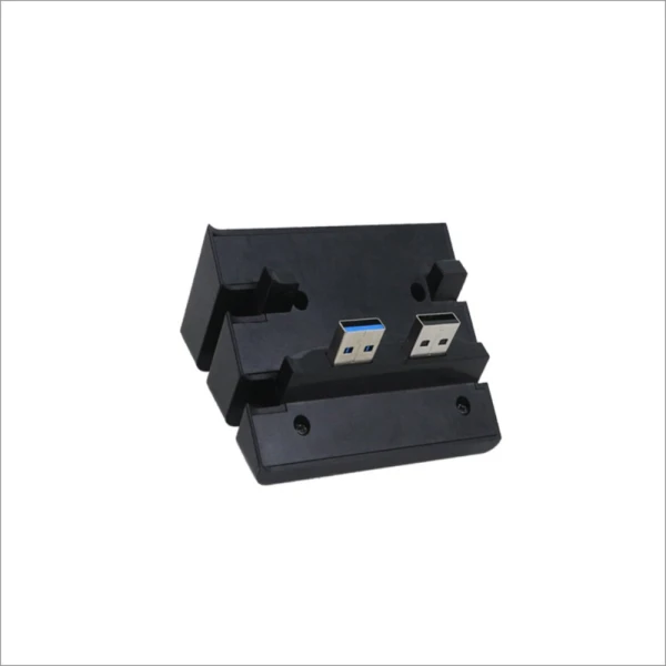 Dobe TP4-832 USB HUB za PS4 Pro konzolu
