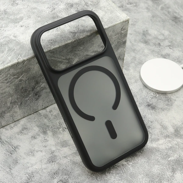 Futrola shadow magsafe za iphone 17 pro (6.3)/iphone 18 pro (6.3) crna (big camera)