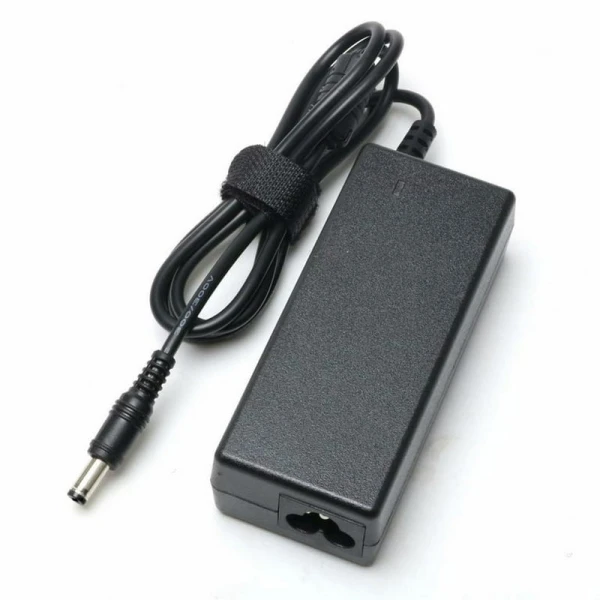 XR65-120-5000VN5 Naponski adapter za video nadzor 12V, 5A, 5.5*2.1