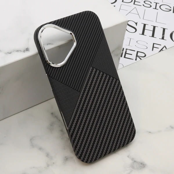 Futrola urbanmesh magsafe za iphone 17 (6.3) (6.1) dz03
