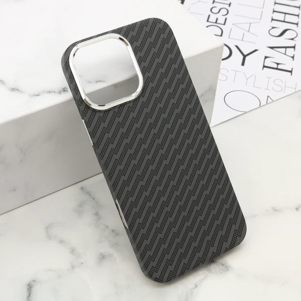 Futrola urbanmesh magsafe za iphone 16 pro max (6.9) dz01