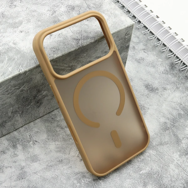 Futrola silky magsafe matte za iphone 17 pro (6.3) zlatna
