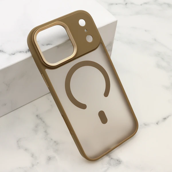 Futrola silky magsafe ii za iphone 17 pro max (6.9) zlatna