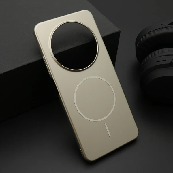 Futrola pure matte magsafe za xiaomi redmi 14c 4g/redmi a4 5g zlatna