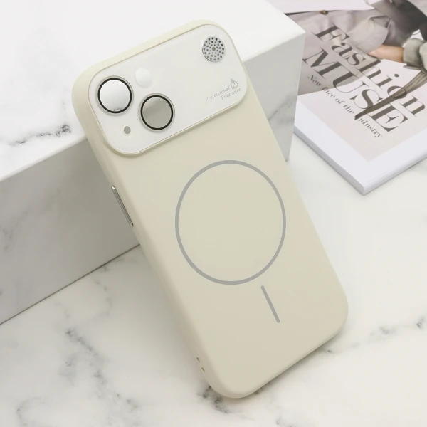 Futrola pastel dreams magsafe za iphone 15 (6.1) bela
