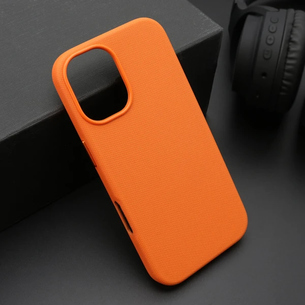 Futrola frosted shield magsafe za iphone 17 (6.3) narandzasta