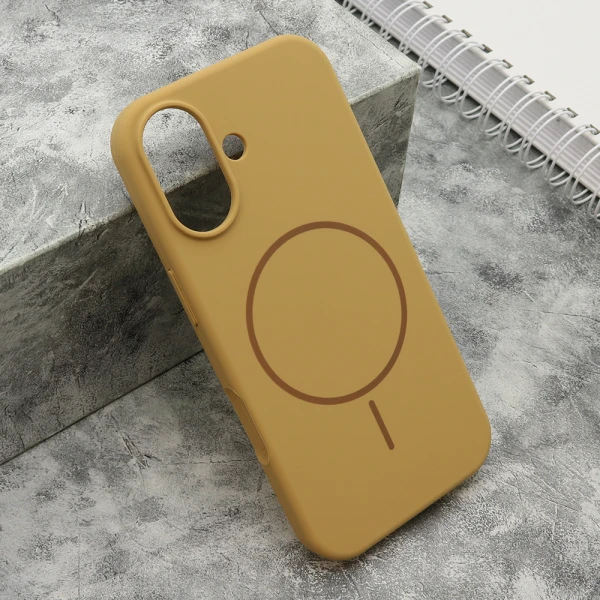 Futrola flex magsafe za iphone 17 (6.3) zlatna