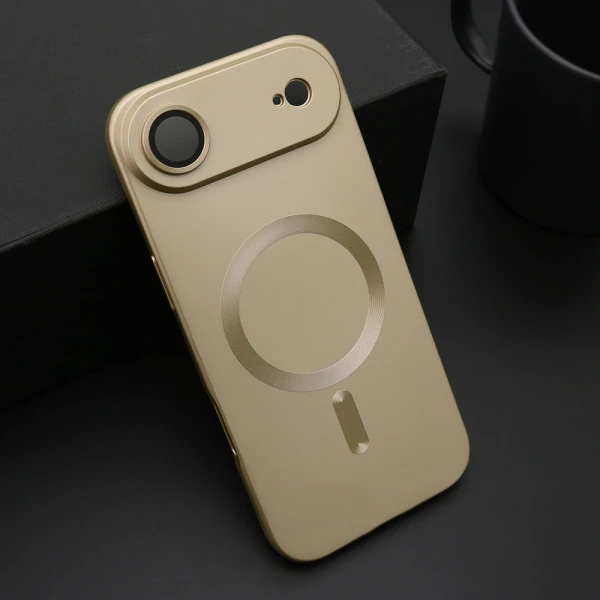 Futrola elegant magsafe za iphone air (6.6) zlatna