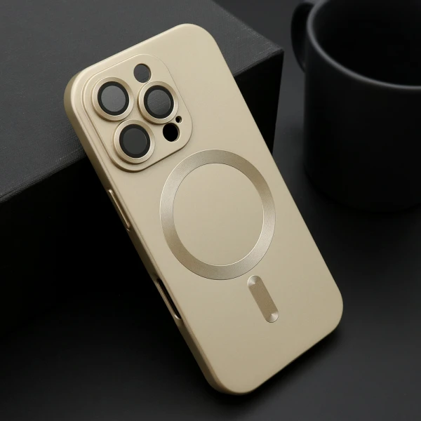 Futrola elegant magsafe za iphone 16 pro (6.3) zlatna