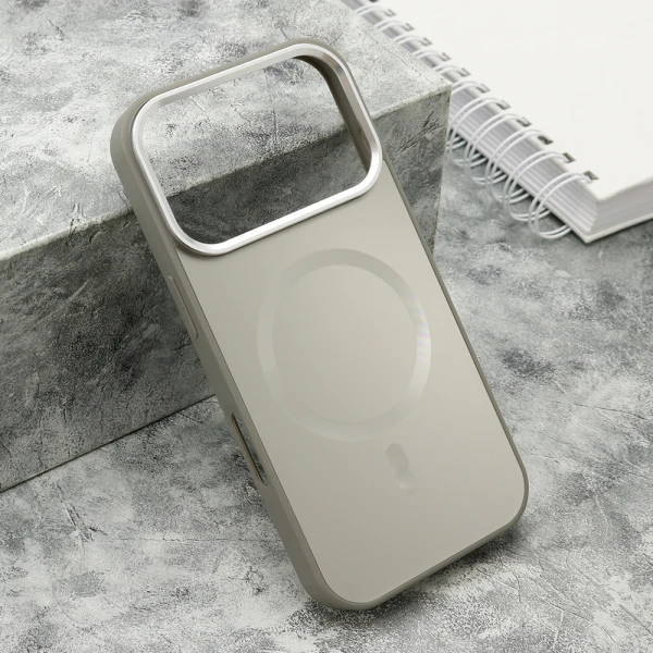 Futrola color metal magsafe za iphone 17 pro (6.3) siva (big camera)