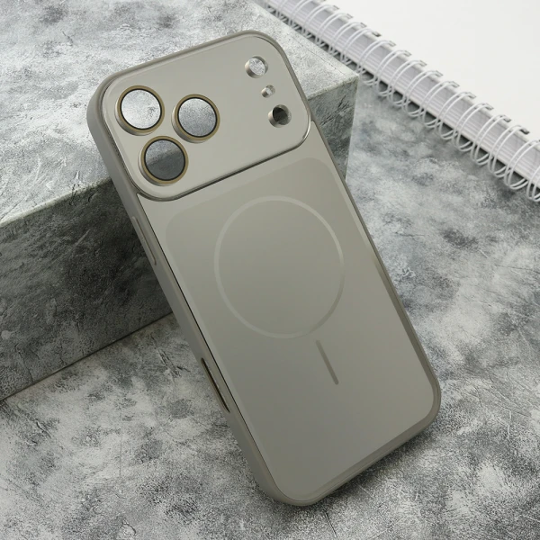 Futrola color metal magsafe ii za iphone 17 pro max (6.9) srebrna