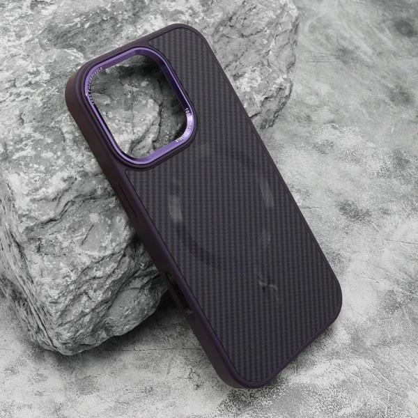 Futrola carbon magsafe za iphone 16 pro (6.3) ljubicasta (big camera)