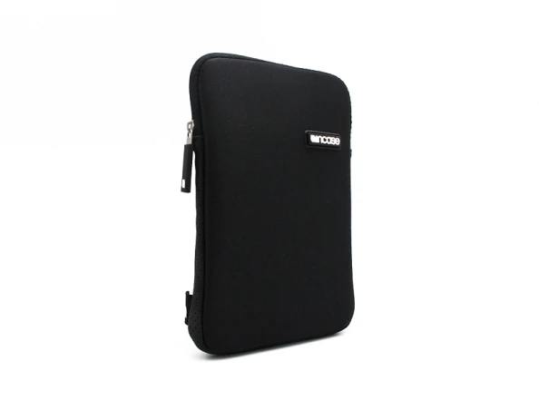 Torbica INCASE NEOPREN za Ipad mini crna