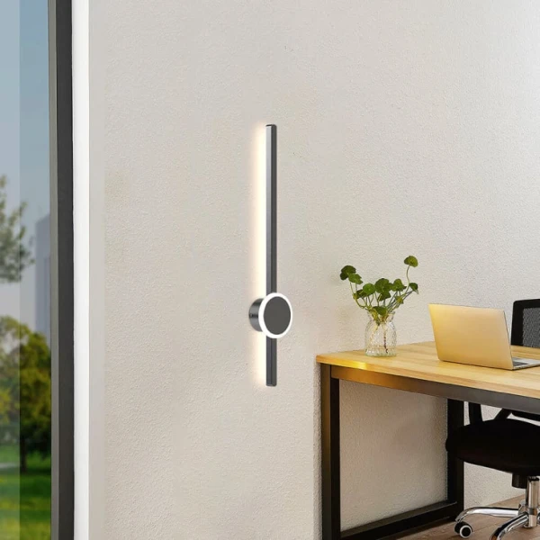 BRAYTRON crna zidna LED lampa 16W