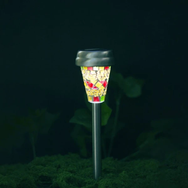 Solarna baštenska lampa u više dezena GS030