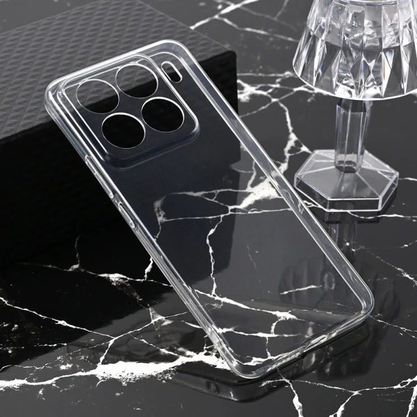 Torbica silikonska Ultra Thin za Xiaomi 15 Pro transparent